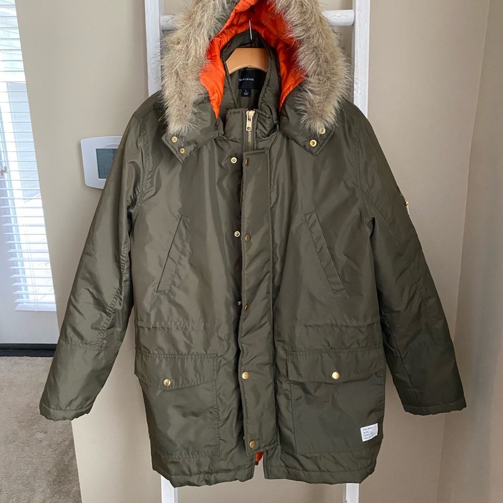 Men’s Winter Coat w/ Fur Collar